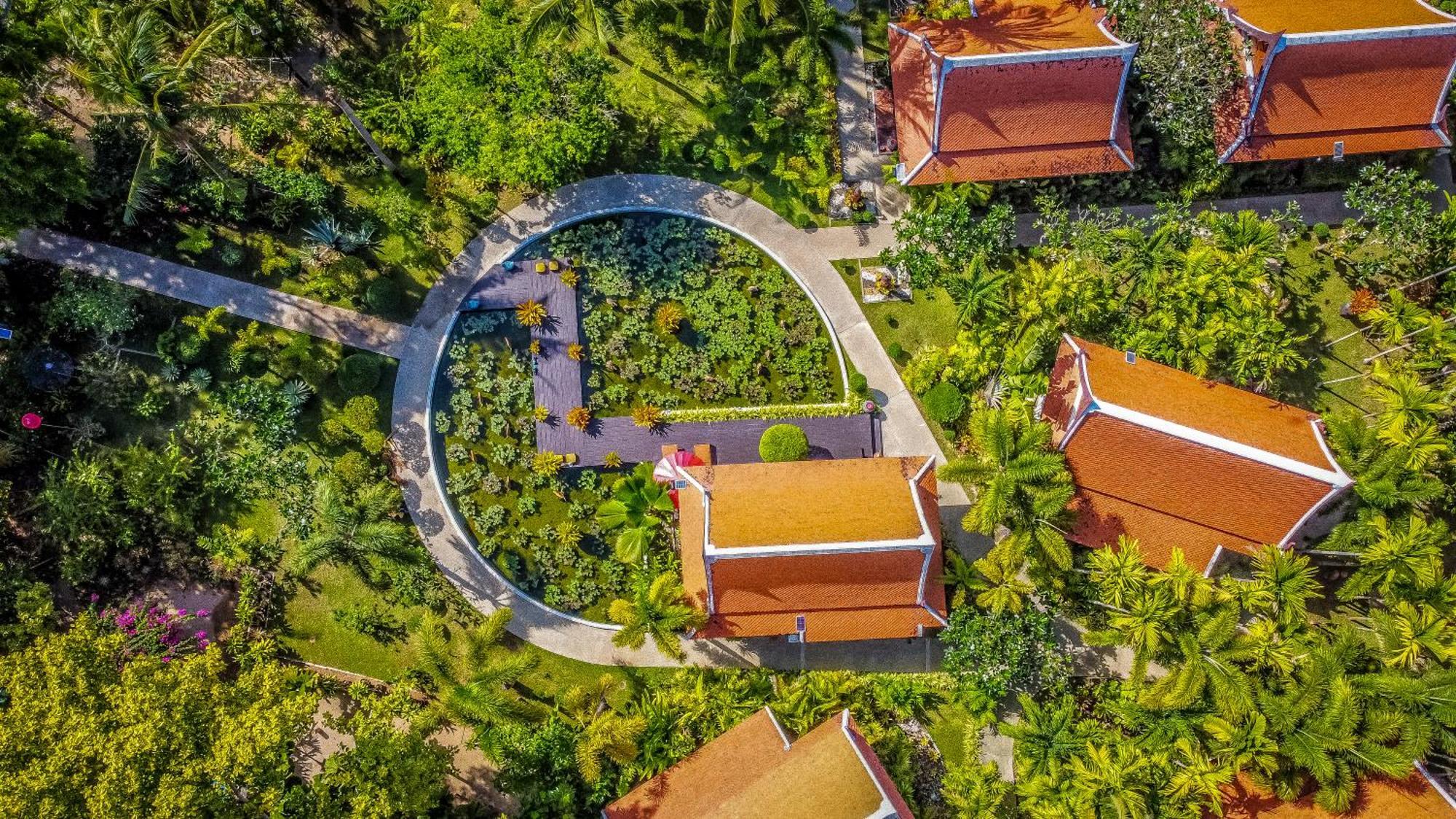 บ้านไทย ลันตา รีสอร์ท เกาะลันตา ภายนอก รูปภาพ